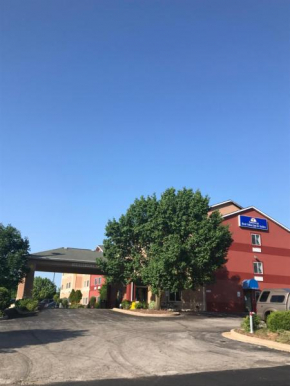 Гостиница Americas Best Value Inn and Suites Saint Charles  Сент Чарльз